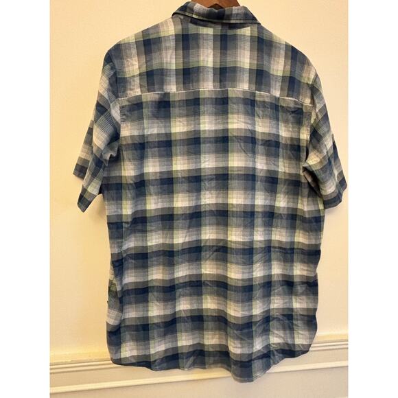 Swisstech Men’s Short Sleeve Plaid Button-Up Shirt- size large - Picture 9 of 11